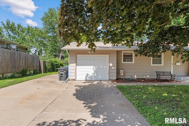 3127 Oxford Dr, Bettendorf, IA 52722 - photo 4
