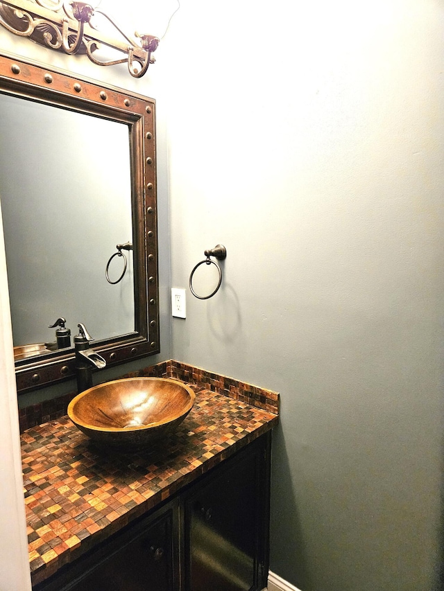 4614 Stoneridge Ct, Evans, GA 30809 - bathroom featuring vanity