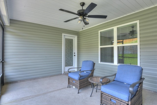 2613 Inverness Dr, Hephzibah, GA 30815 - view of patio featuring a ceiling fan