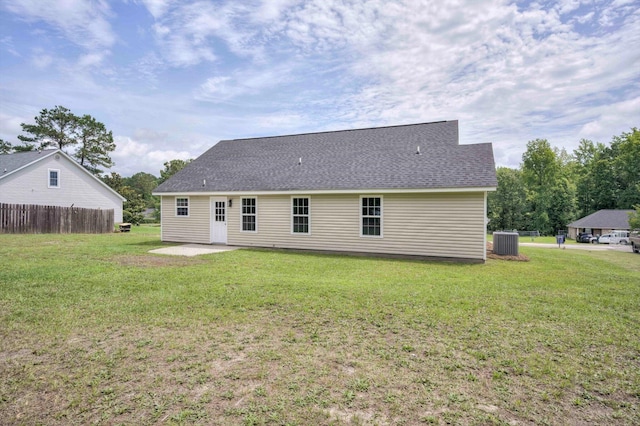 1178 Huntly Cir, Thomson, GA 30824 - rear view of house featuring a patio and roof with shingles