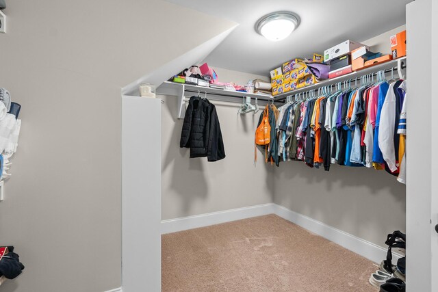 910 Ellis Ln, Evans, GA 30809 - walk in closet featuring carpet flooring
