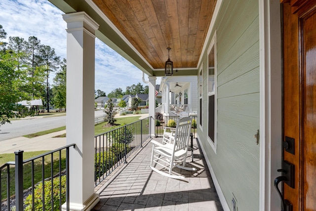 910 Ellis Ln, Evans, GA 30809 - balcony featuring covered porch