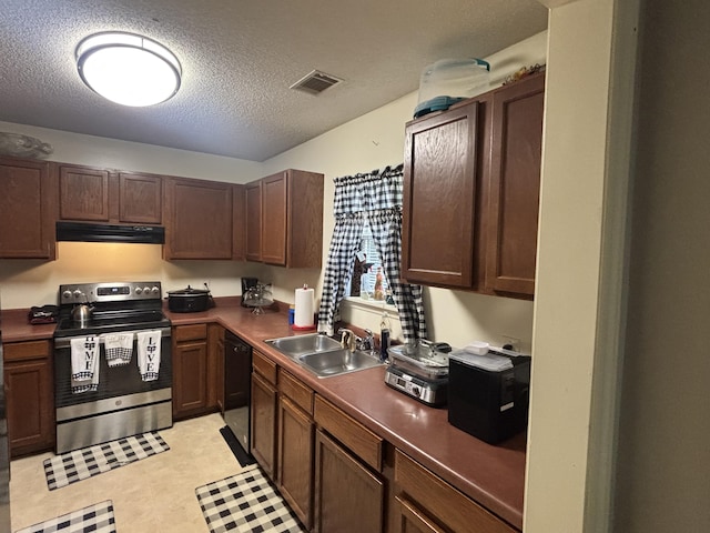1405 E Thorpe Ln, Aiken, SC 29801 - kitchen featuring electric stove, extractor fan, a sink, dishwasher, and dark countertops
