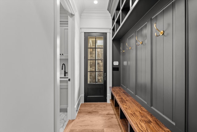 811 Audubon Way, Evans, GA 30809 - mudroom featuring crown molding and light wood-style flooring