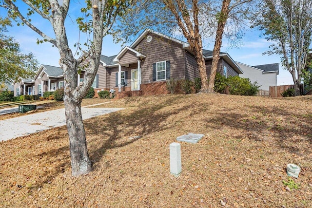 view of front of property