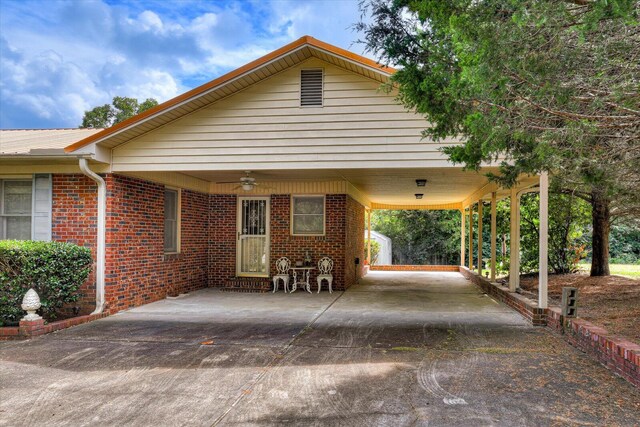 view of front of home featuring a carport