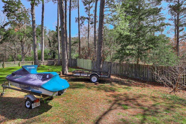 view of yard featuring a fenced backyard