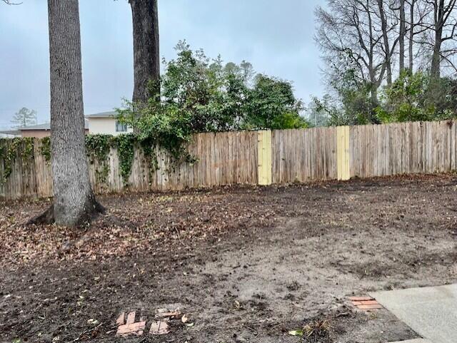 141 Glenora Dr, Martinez, GA 30907 - view of yard featuring fence
