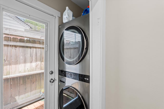 1216 Heard Ave, Augusta, GA 30904 - laundry area with stacked washer / dryer