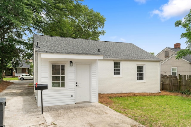 1611 Monte Sano Ave, Augusta, GA 30904 - view of front of property with roof with shingles, brick siding, and an outdoor structure