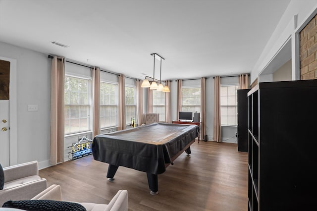 recreation room with visible vents, billiards, wood finished floors, and baseboards