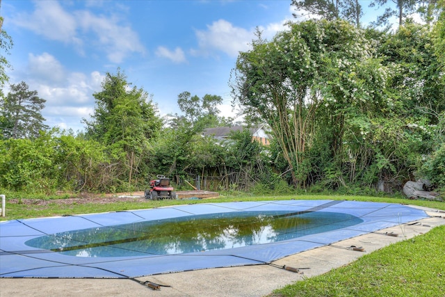 3515 Potomac Dr, Augusta, GA 30906 - view of swimming pool featuring a covered pool