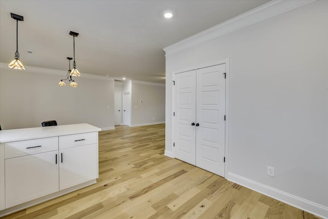 6135 Mottled Duck Dr, North Augusta, SC 29860 - unfurnished room featuring crown molding, baseboards, light wood-style floors, and recessed lighting