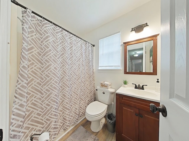 620 W Clinton Way, Martinez, GA 30907 - full bathroom featuring vanity, toilet, and a shower with curtain