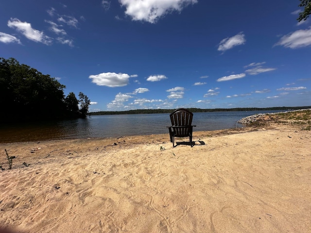 1282 Striper Cv, Tignall, GA 30817 - photo 1
