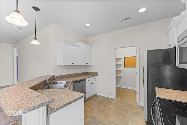 kitchen with stainless steel appliances, a peninsula, a sink, visible vents, and white cabinetry