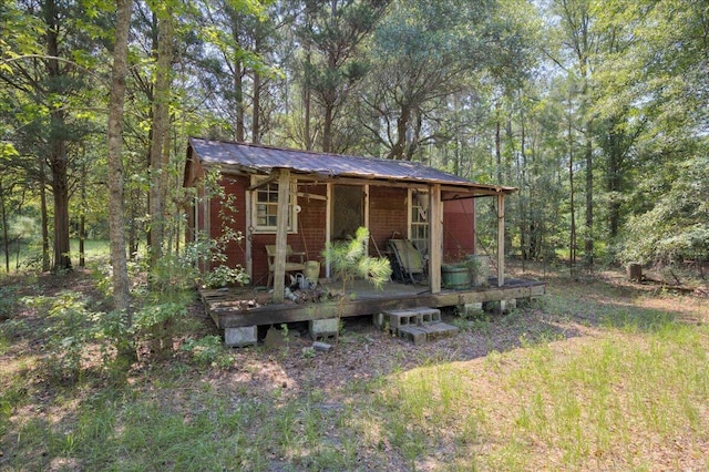 view of outbuilding featuring an outbuilding