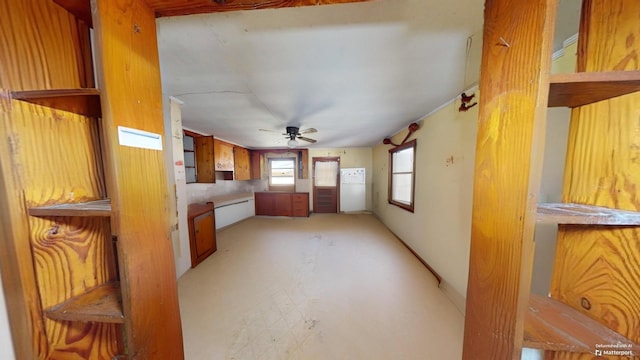 kitchen with ceiling fan