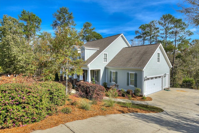 view of front facade with a garage