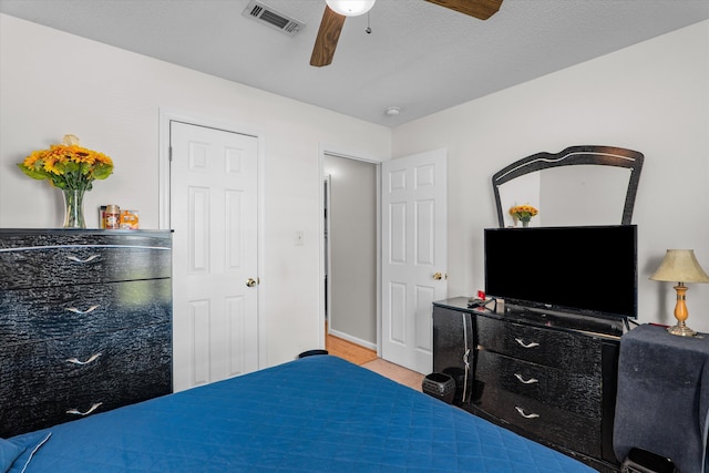 2795 Davis Mill Rd, Hephzibah, GA 30815 - bedroom with baseboards, a ceiling fan, visible vents, and carpet