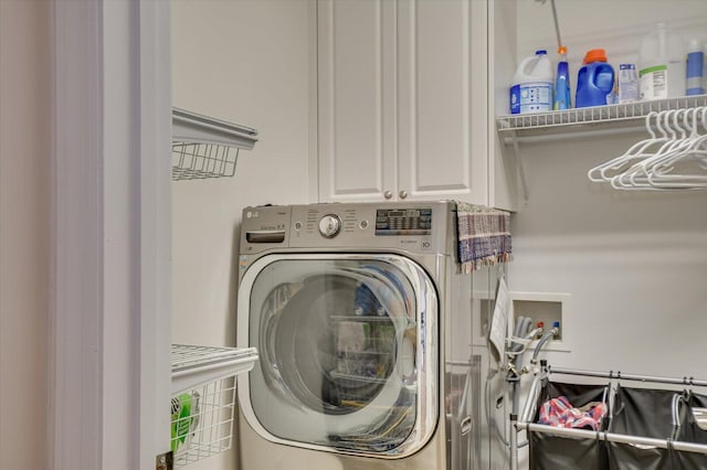 washroom featuring washer hookup