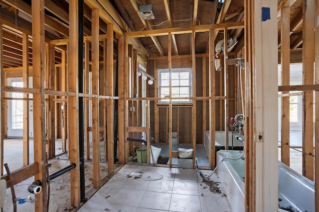 bathroom featuring a bathing tub