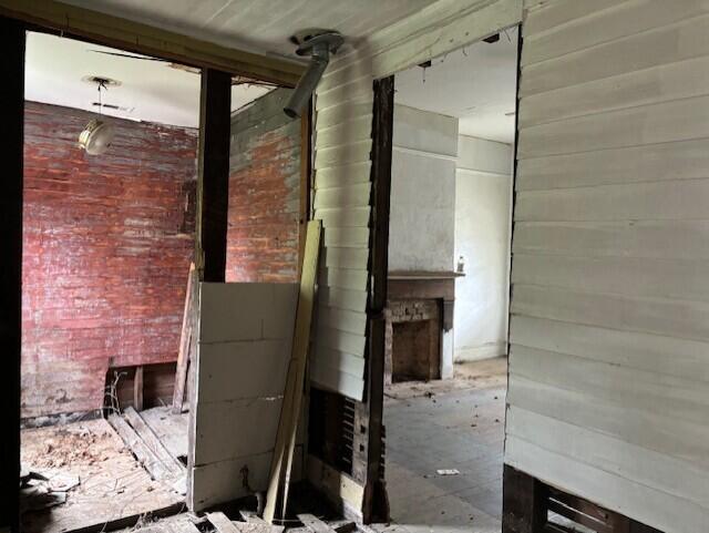 1924 Fenwick St, Augusta, GA 30904 - interior space featuring a fireplace