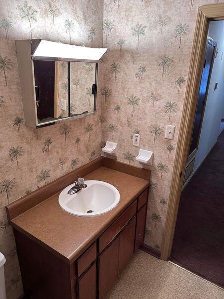 bathroom featuring vanity