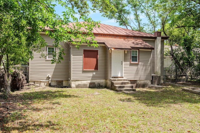 1940 Telfair St, Augusta, GA 30904 - view of front of property featuring entry steps and a chimney