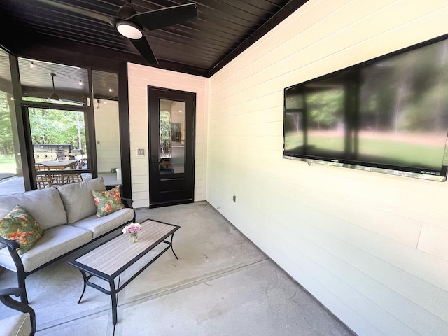 217 Cove Point Ln, Mccormick, SC 29835 - sunroom featuring ceiling fan and outdoor lounge area