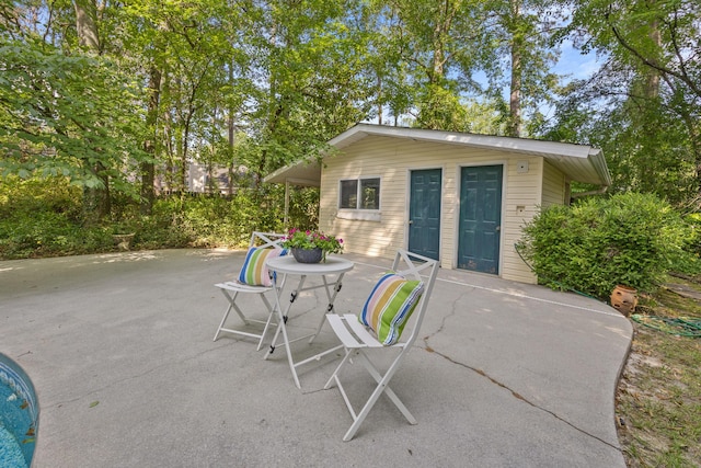 40 Driftwood Ct, Aiken, SC 29801 - view of patio with an outbuilding