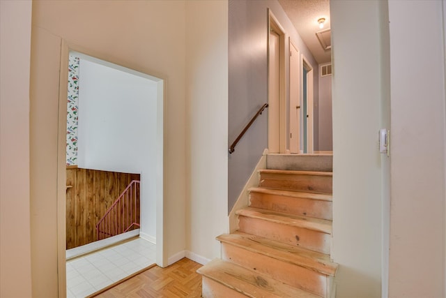 904 Big Hunt Rd, Augusta, GA 30907 - stairs with baseboards