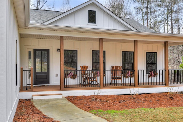 property entrance featuring covered porch