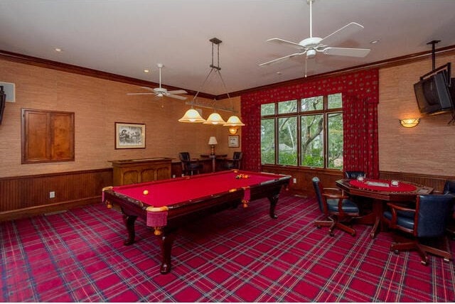 game room featuring ceiling fan, crown molding, and pool table