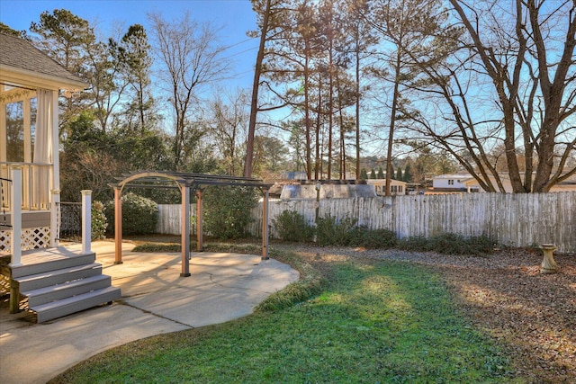 view of yard with a patio