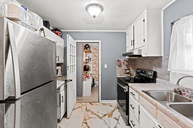3318 Forest Estates Dr, Augusta, GA 30909 - kitchen featuring stainless steel appliances, a sink, under cabinet range hood, light marble finish floors, and decorative backsplash