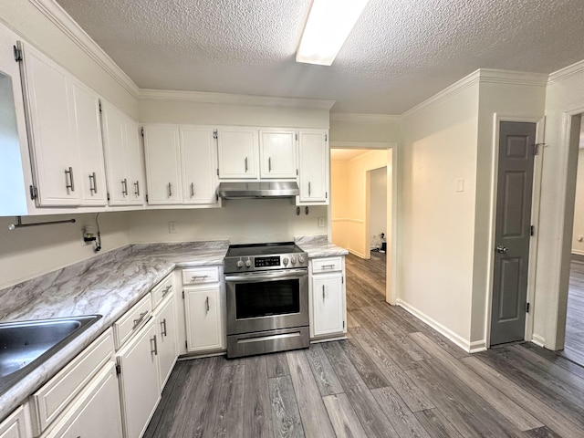 4917 Cavan Pl, Grovetown, GA 30813 - kitchen featuring stainless steel electric range oven, under cabinet range hood, white cabinets, a textured ceiling, and dark wood-style floors