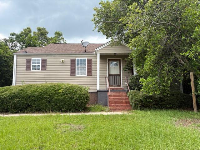 2009 Ryan Rd, Augusta, GA 30904 - view of front facade featuring a front yard