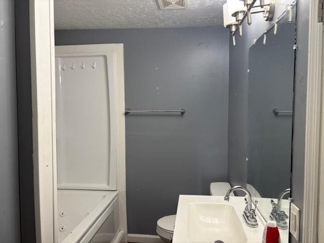2009 Ryan Rd, Augusta, GA 30904 - bathroom with a textured ceiling