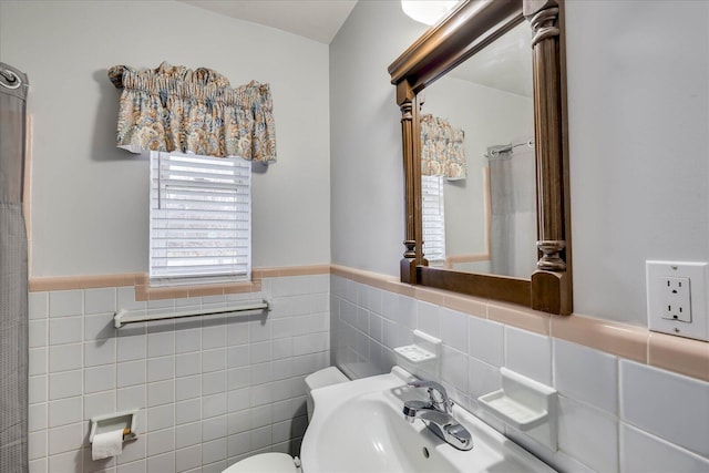 bathroom with sink