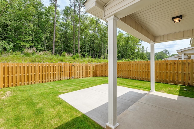 1006 Rosendale Dr, Hephzibah, GA 30815 - fenced backyard featuring a patio