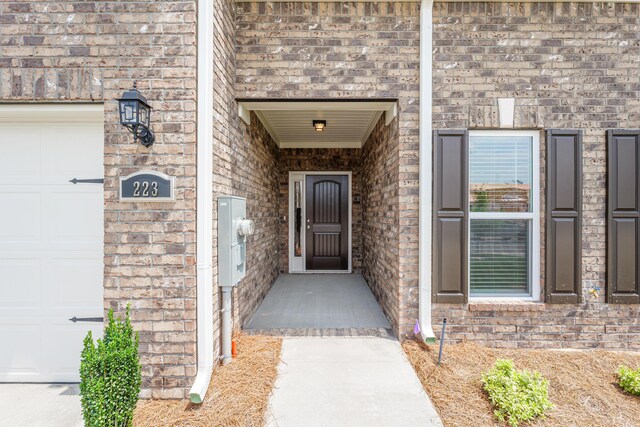 1006 Rosendale Dr, Hephzibah, GA 30815 - entrance to property featuring brick siding