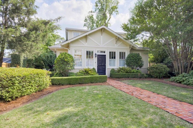 2619 Raymond Ave, Augusta, GA 30904 - view of front of home with a front lawn