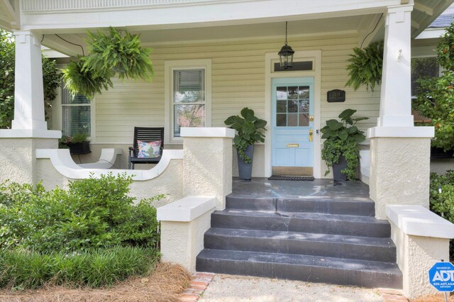 2619 Raymond Ave, Augusta, GA 30904 - property entrance featuring a porch