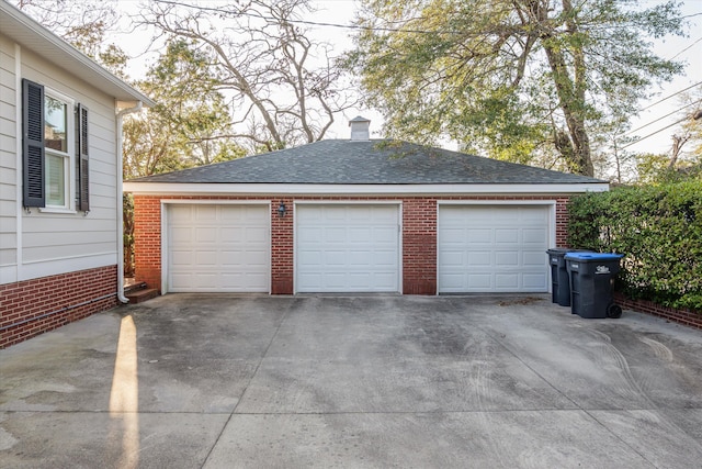 view of detached garage