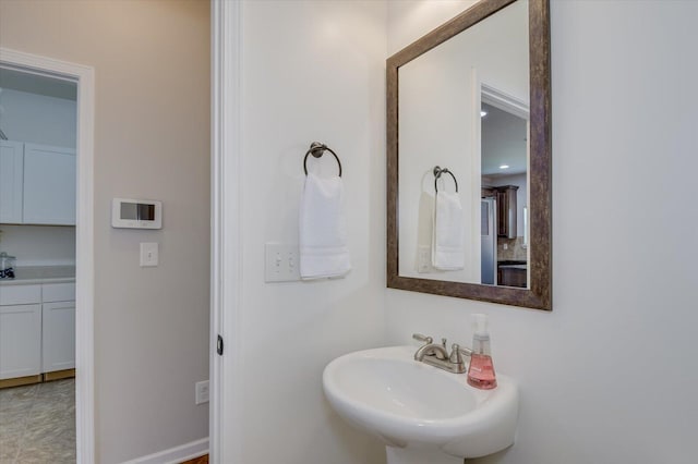 bathroom with sink