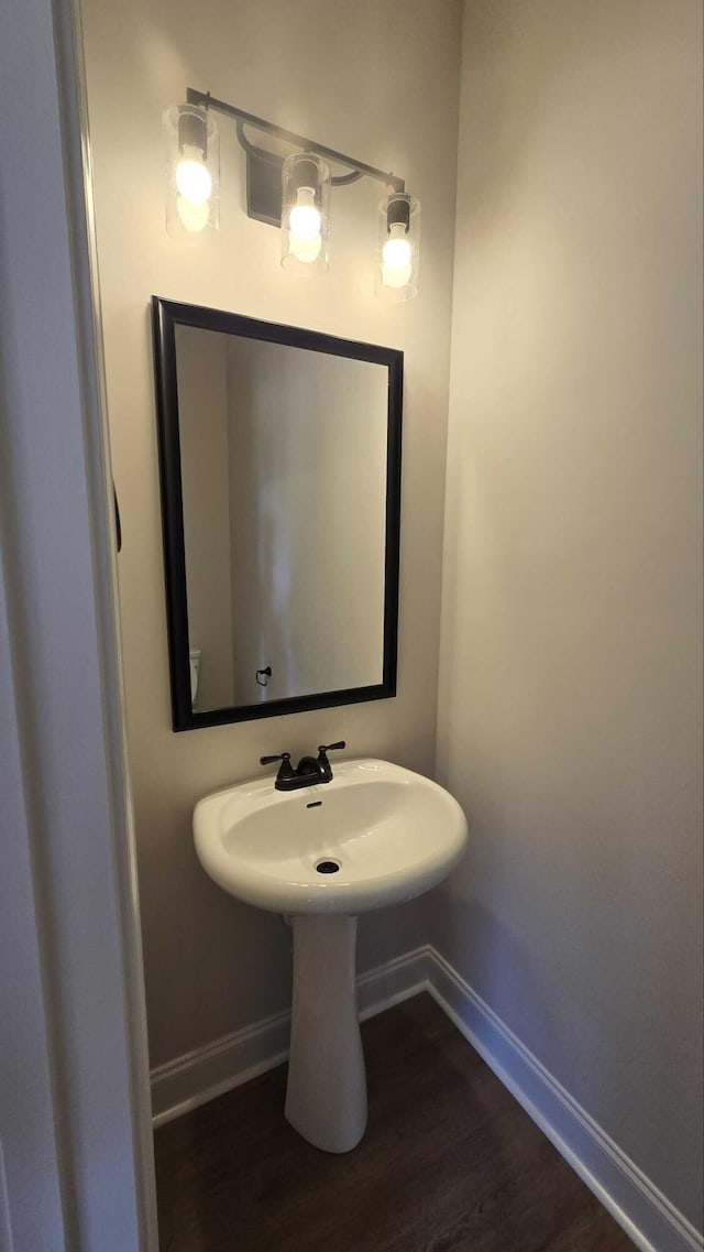 1759 Storm Branch Rd, Beech Island, SC 29842 - bathroom featuring baseboards and wood finished floors
