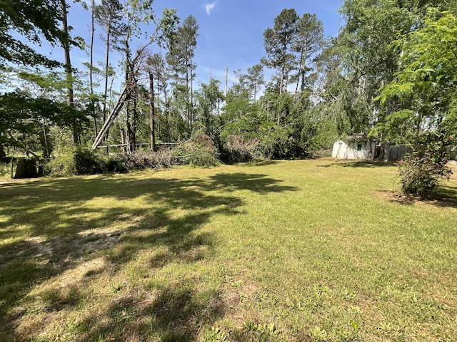 930 Hunting Horn Way, Evans, GA 30809 - view of green lawn