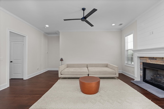 529 River Oaks Ln, Evans, GA 30809 - living room featuring a ceiling fan, ornamental molding, wood finished floors, baseboards, and recessed lighting