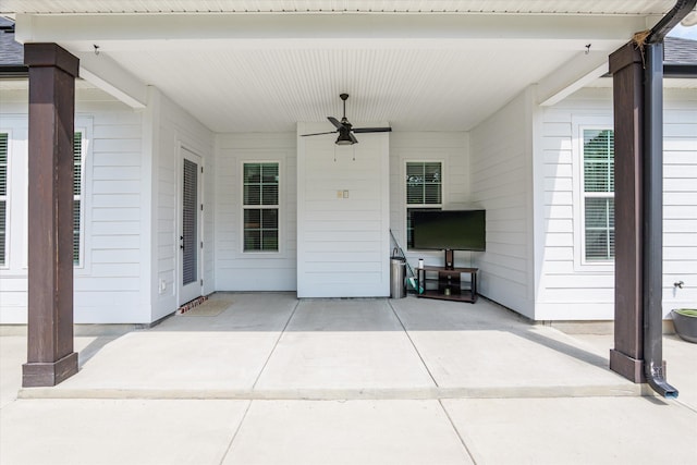 529 River Oaks Ln, Evans, GA 30809 - view of patio / terrace with a ceiling fan